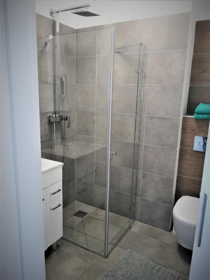 Pokoje - Studio Gliwice I Przy Onkologii Bagian luar foto