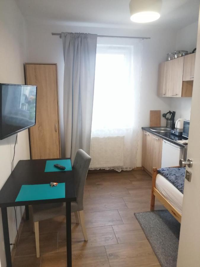 Pokoje - Studio Gliwice I Przy Onkologii Ruang foto