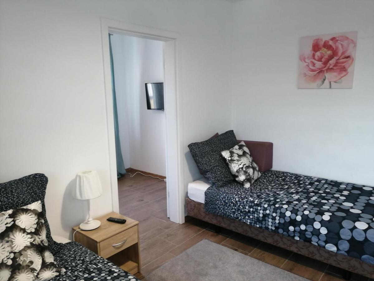 Pokoje - Studio Gliwice I Przy Onkologii Bagian luar foto